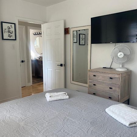 Clearbrooke Gem- Bright Private Bedroom Close To Yyz Toronto Exteriör bild